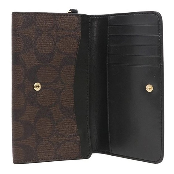 COACH NWT Flap Phone Wallet In Signature Canvas